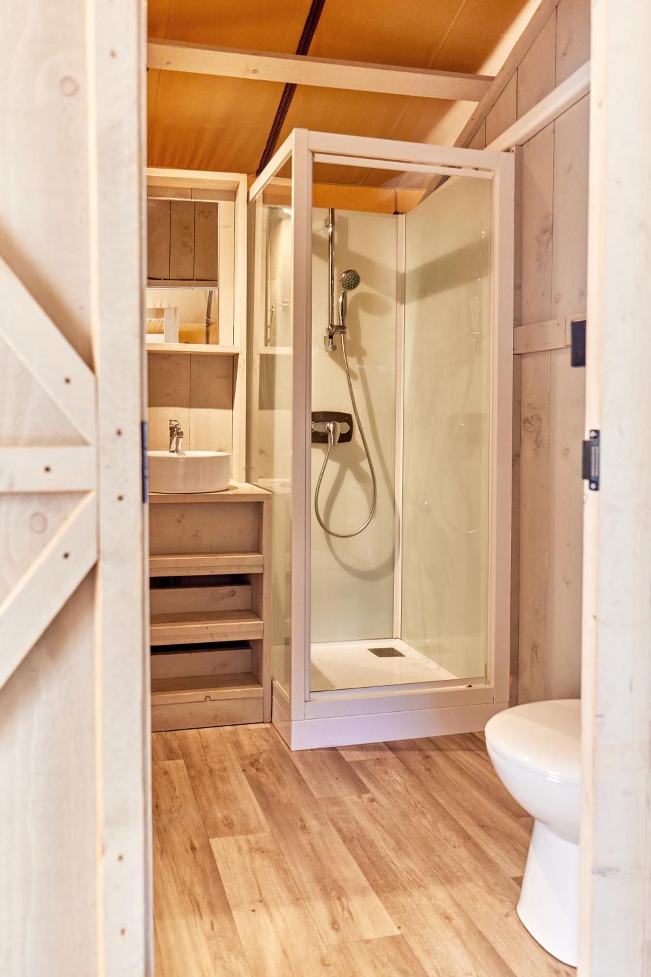 Glamping The Vosges Hotel Corcieux Bagian luar foto